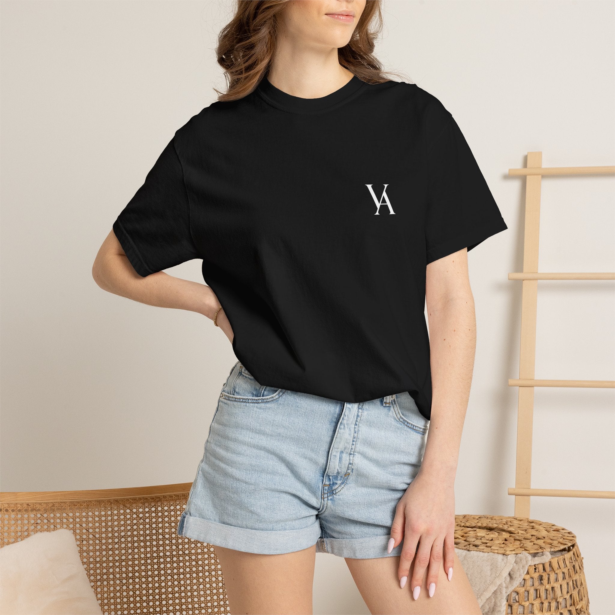 Vaelo Logo T-Shirt — Minimal Branded Tee